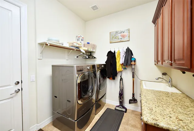 $599,900 | 14022 Loramie Creek Court, Houston, TX 77044