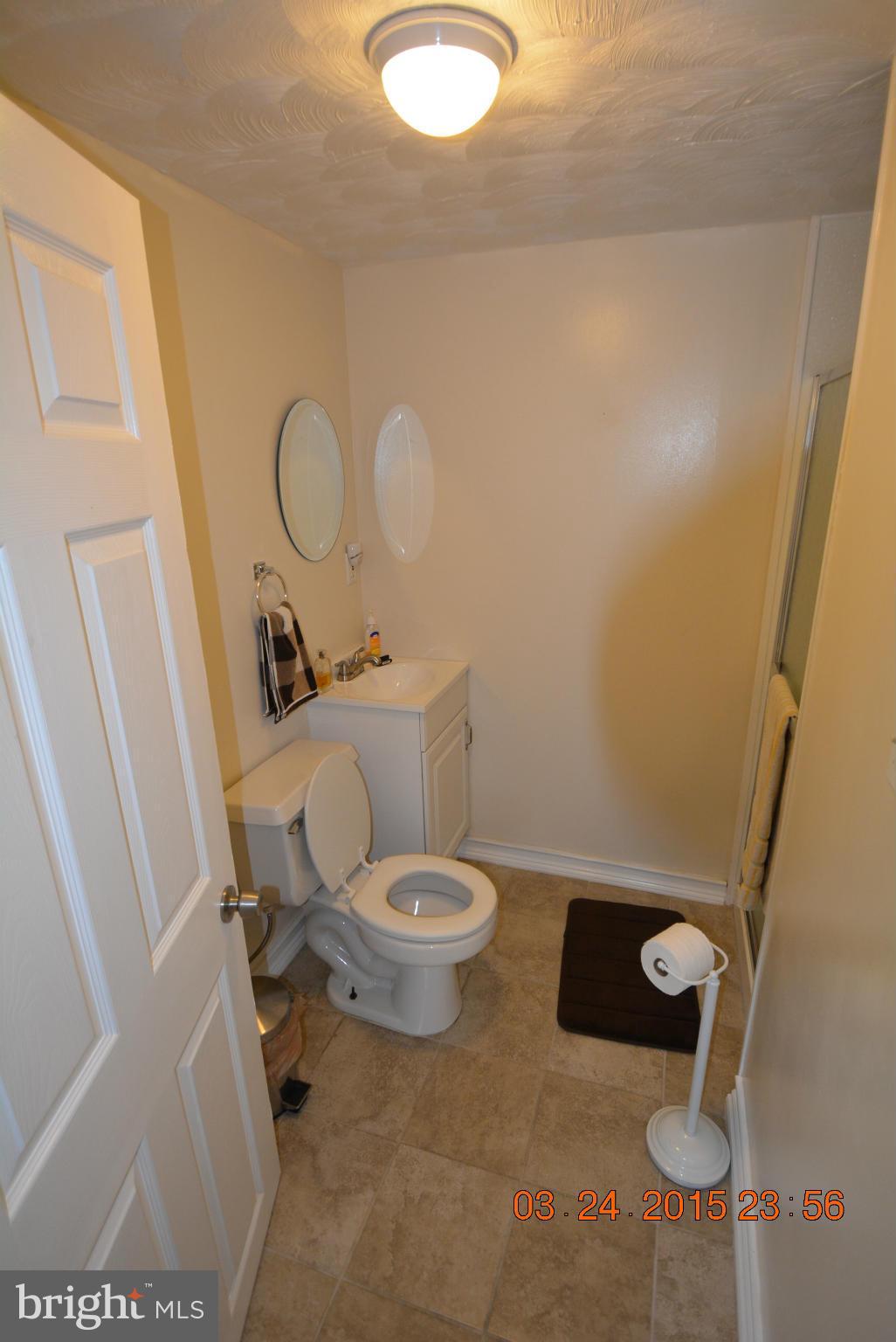 8405 Leaf Road Alexandria, VA 22309 - Photo 21 of 29 Bath