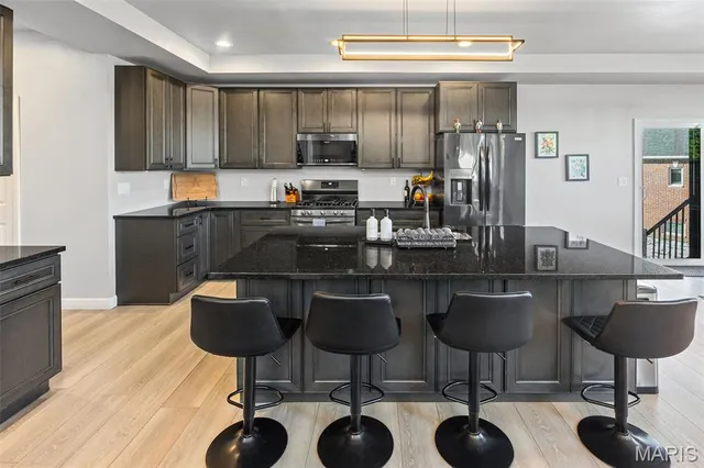 $584,900 | 1633 Timber Ridge, Columbia, IL 62236