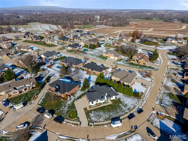 $584,900 | 1633 Timber Ridge, Columbia, IL 62236