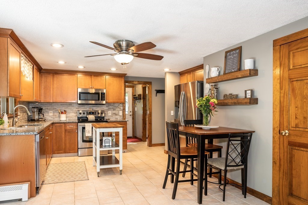 28 Gore Road Blandford, MA 01008 - Photo 8 of 38 Gallery Image 8