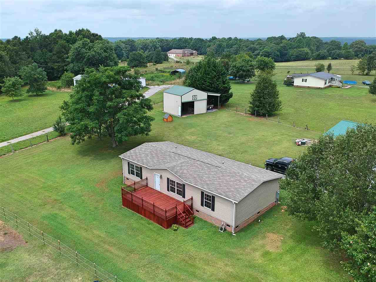 690 Hammett Road Spartanburg, SC 29307 - Photo 4 of 26 Gallery Image 4