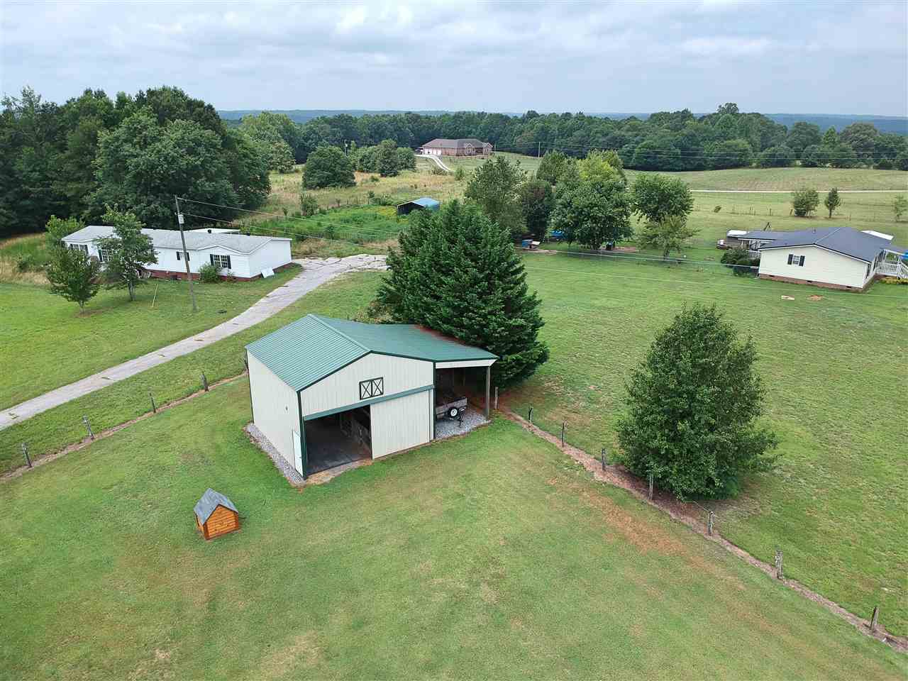 690 Hammett Road Spartanburg, SC 29307 - Photo 8 of 26 Gallery Image 8