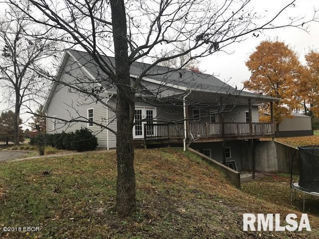 141 Country Club Road Carbondale, IL 62903 - Photo 6 of 39 Gallery Image 6