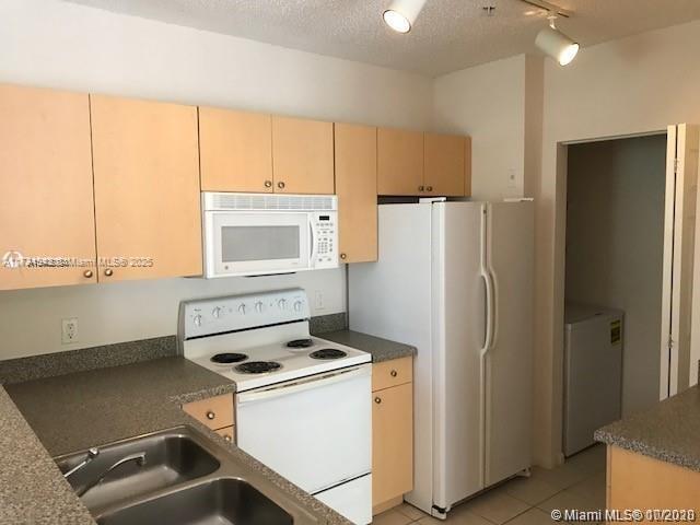 8040 North Nob Hill Road, Unit 208 Tamarac, FL 33321 - Photo 1 of 22