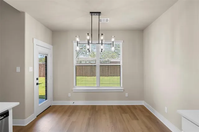 $359,990 | 607 Escovedo Drive, Italy, TX 76651