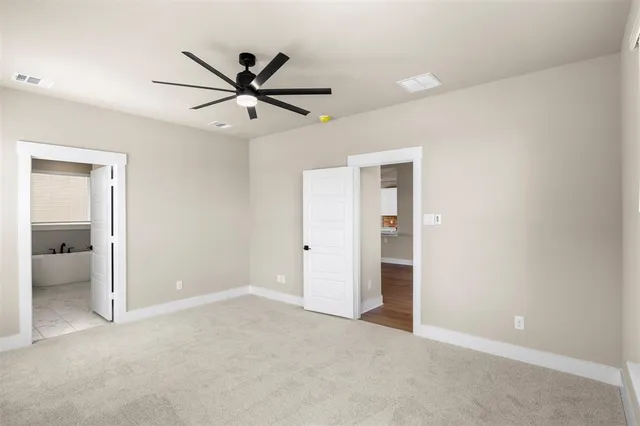 $359,990 | 607 Escovedo Drive, Italy, TX 76651