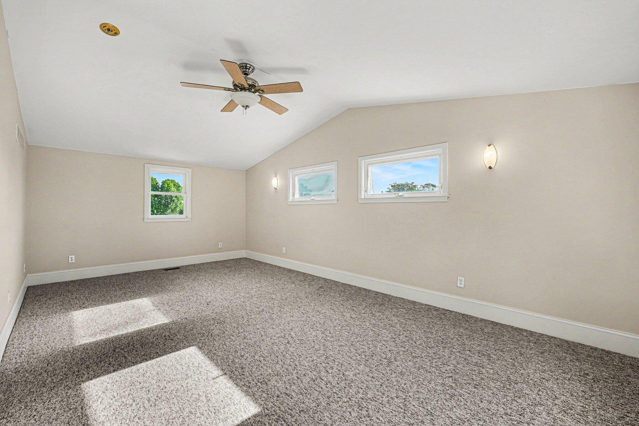 12845 Dexter-Chelsea Road Chelsea, MI 48118 - Photo 7 of 30 011_file_5621