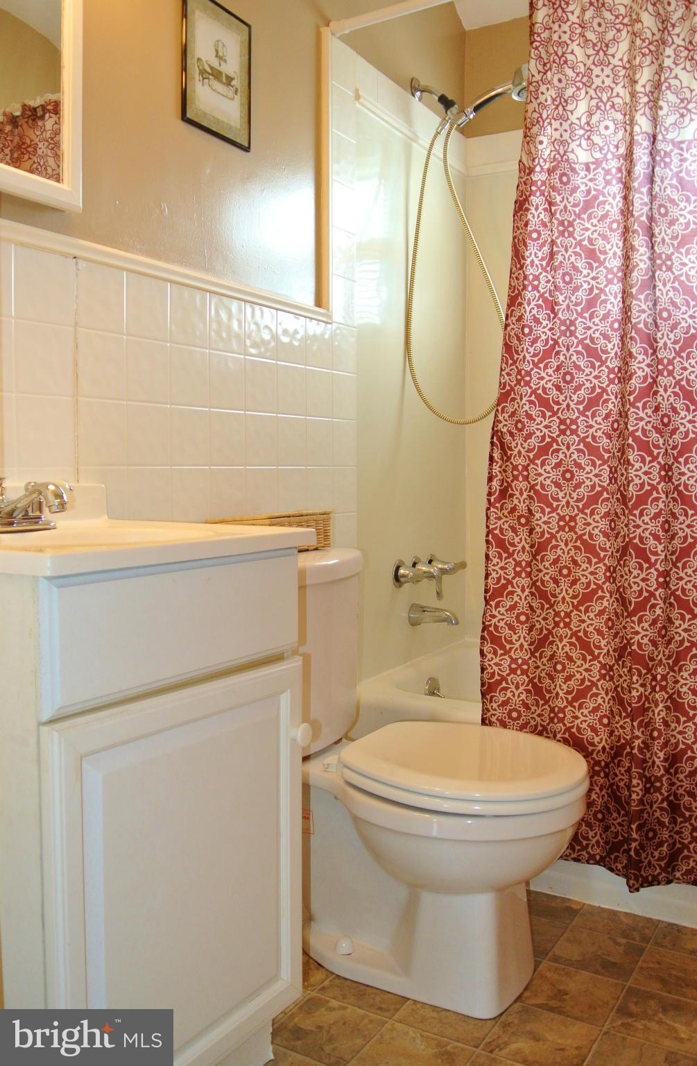 2001 Jasmine Road Baltimore, MD 21222 - Photo 14 of 28 Bath