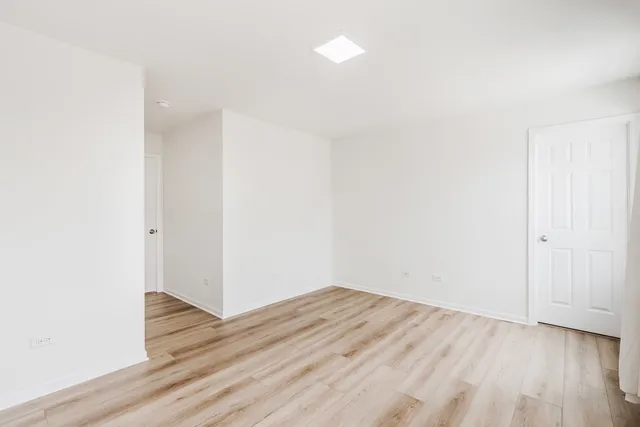 $395,000 | 4446 Monroe Court, Unit 4446, Naperville, IL 60564