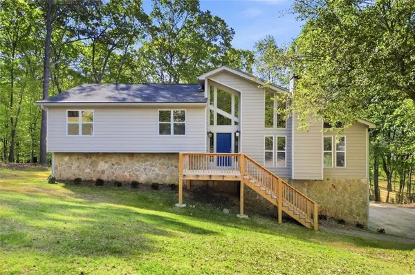 $439,900 | 6870 Creekwood Drive, Douglasville, GA 30135