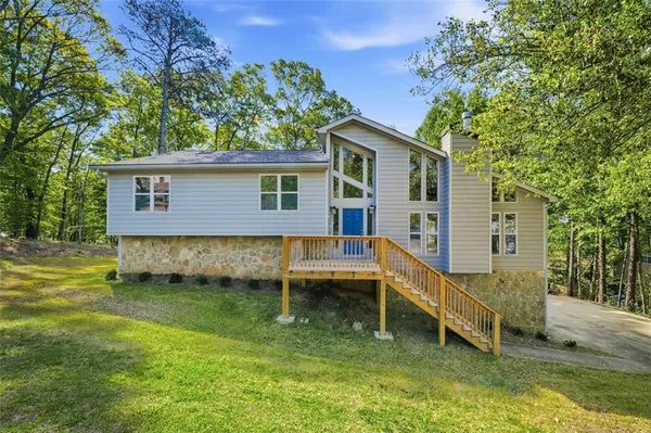 $439,900 | 6870 Creekwood Drive, Douglasville, GA 30135