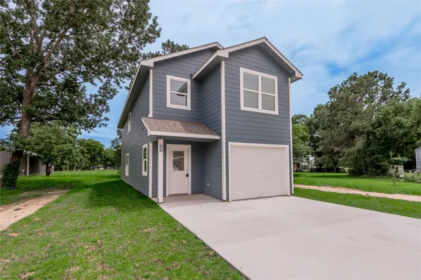 $1,800 | 140 Shady Oaks, Point Blank, TX 77364