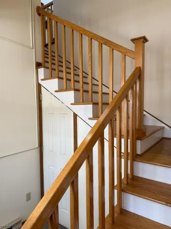 $2,950 | 35 Seminary Avenue, Unit 3, Chester, NJ 07930