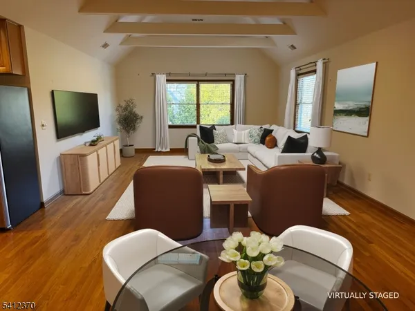 $2,950 | 35 Seminary Avenue, Unit 3, Chester, NJ 07930