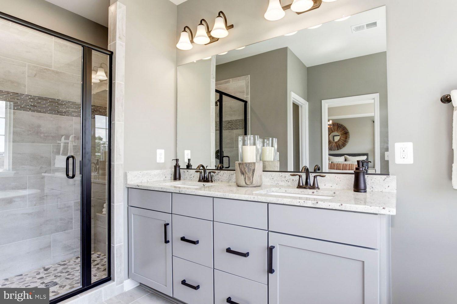 9536 Barnes Loop Manassas, VA 20110 - Photo 11 of 14