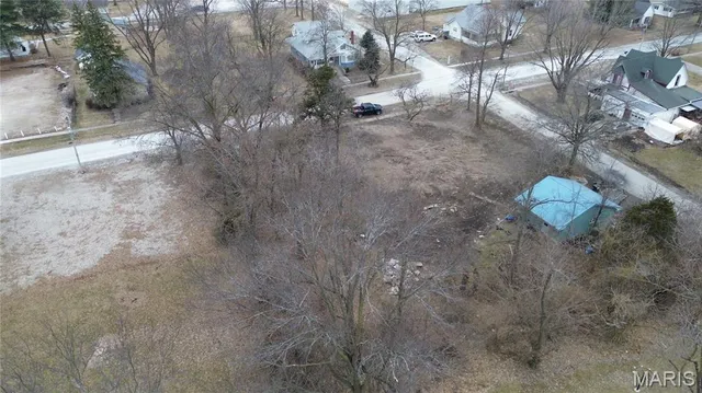 $60,000 | 323 West Phipps Street, La Plata, MO 63549