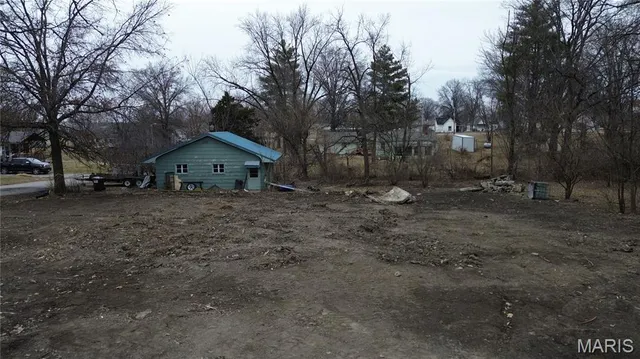 $60,000 | 323 West Phipps Street, La Plata, MO 63549