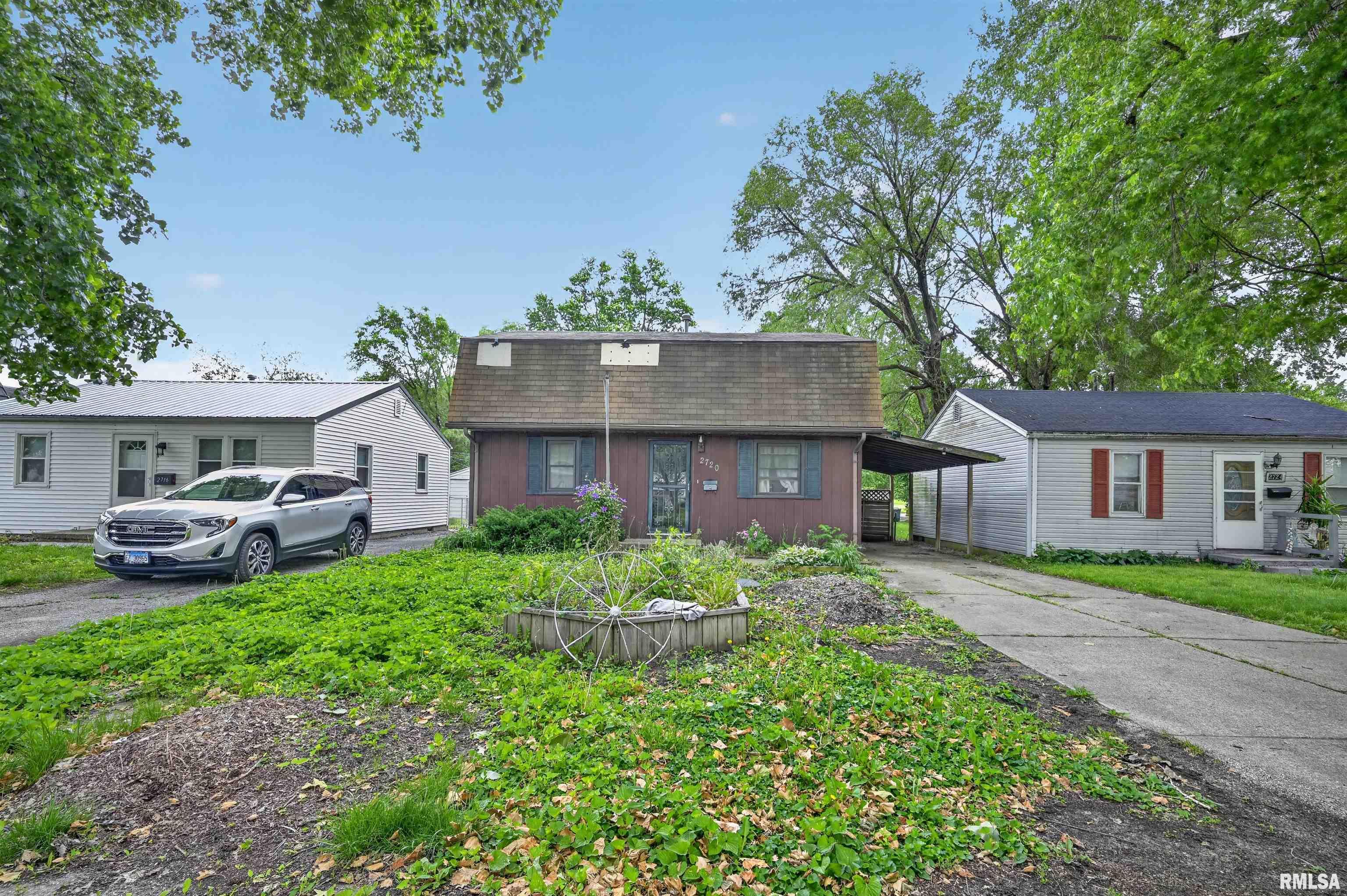 2720 South College Street Springfield, IL 62704 - Photo 1 of 34