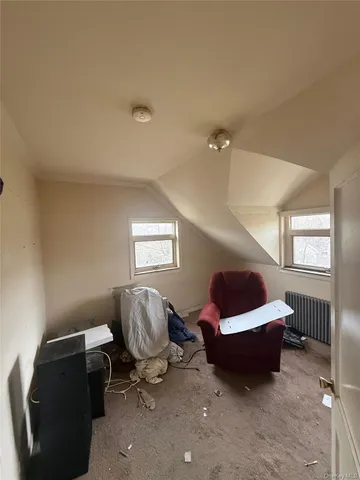 $490,000 | 5 Oakland Avenue, Rocky Point, NY 11778