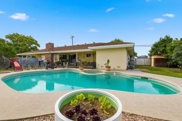 $529,900 | 2455 Colusa Highway, Yuba City, CA 95993