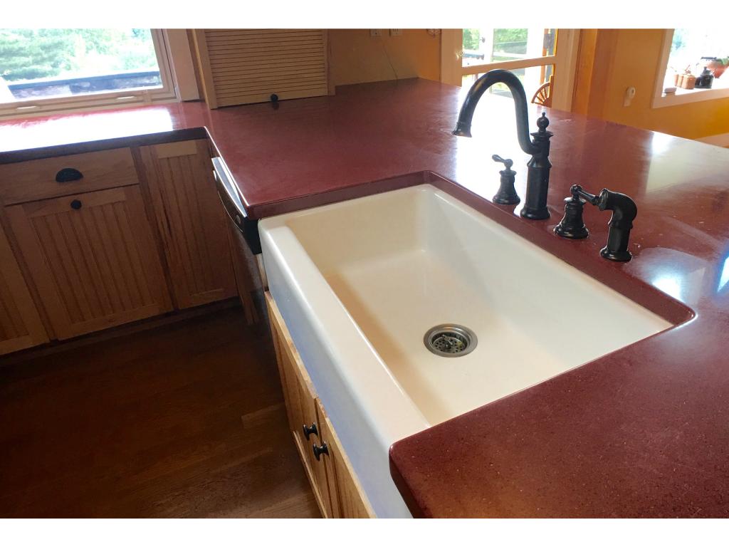 123 Far View Road Arlington, VT 05250 - Photo 14 of 35 Gallery Image 14