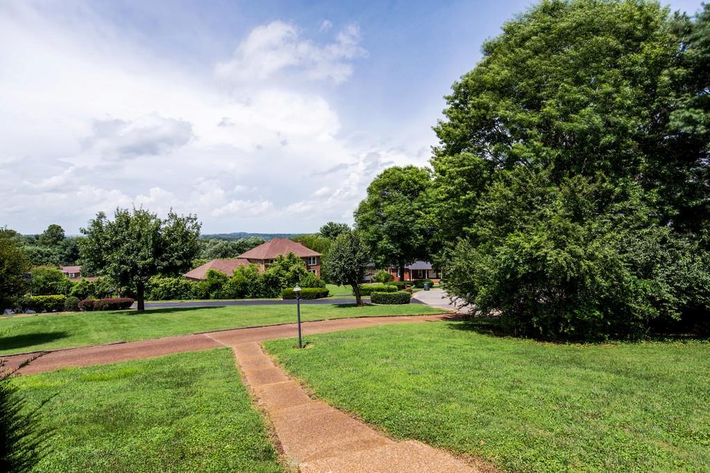 210 Rustic Court Old Hickory, TN 37138 - Photo 3 of 17 Gallery Image 3