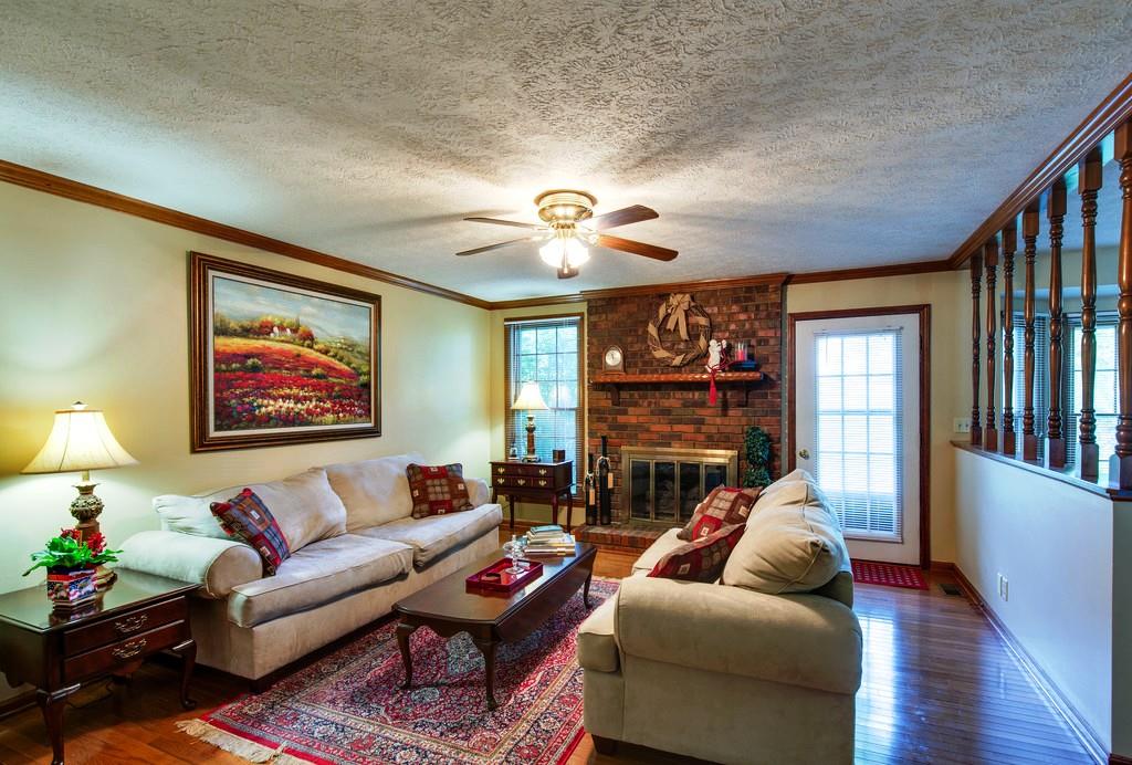 210 Rustic Court Old Hickory, TN 37138 - Photo 6 of 17 Gallery Image 6
