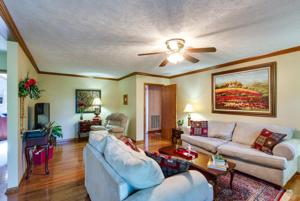 210 Rustic Court Old Hickory, TN 37138 - Photo 7 of 17 Gallery Image 7