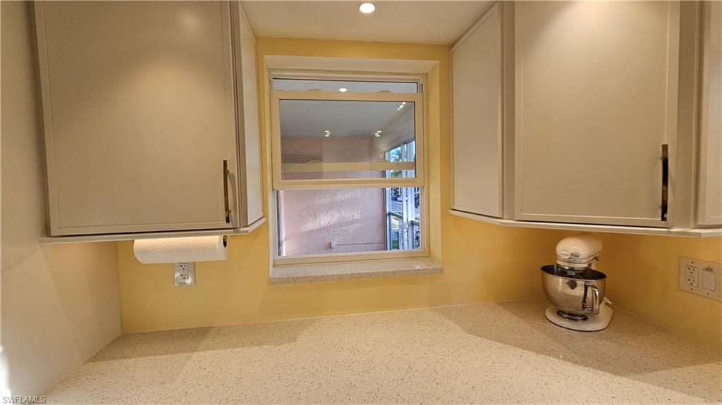 301 6th Avenue South, Unit D Naples, FL 34102 - Photo 14 of 29