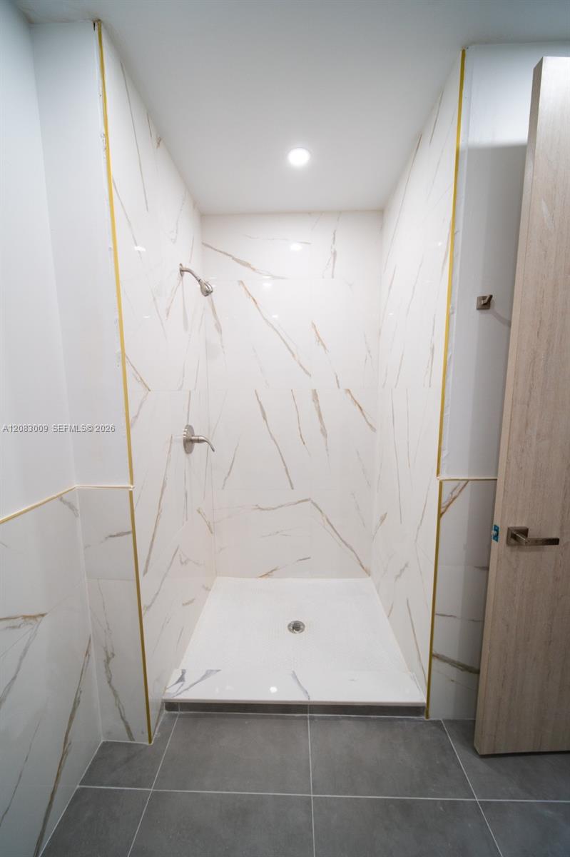 500 Foster Road, Unit C Hallandale Beach, FL 33009 - Photo 10 of 11 Gallery Image 10