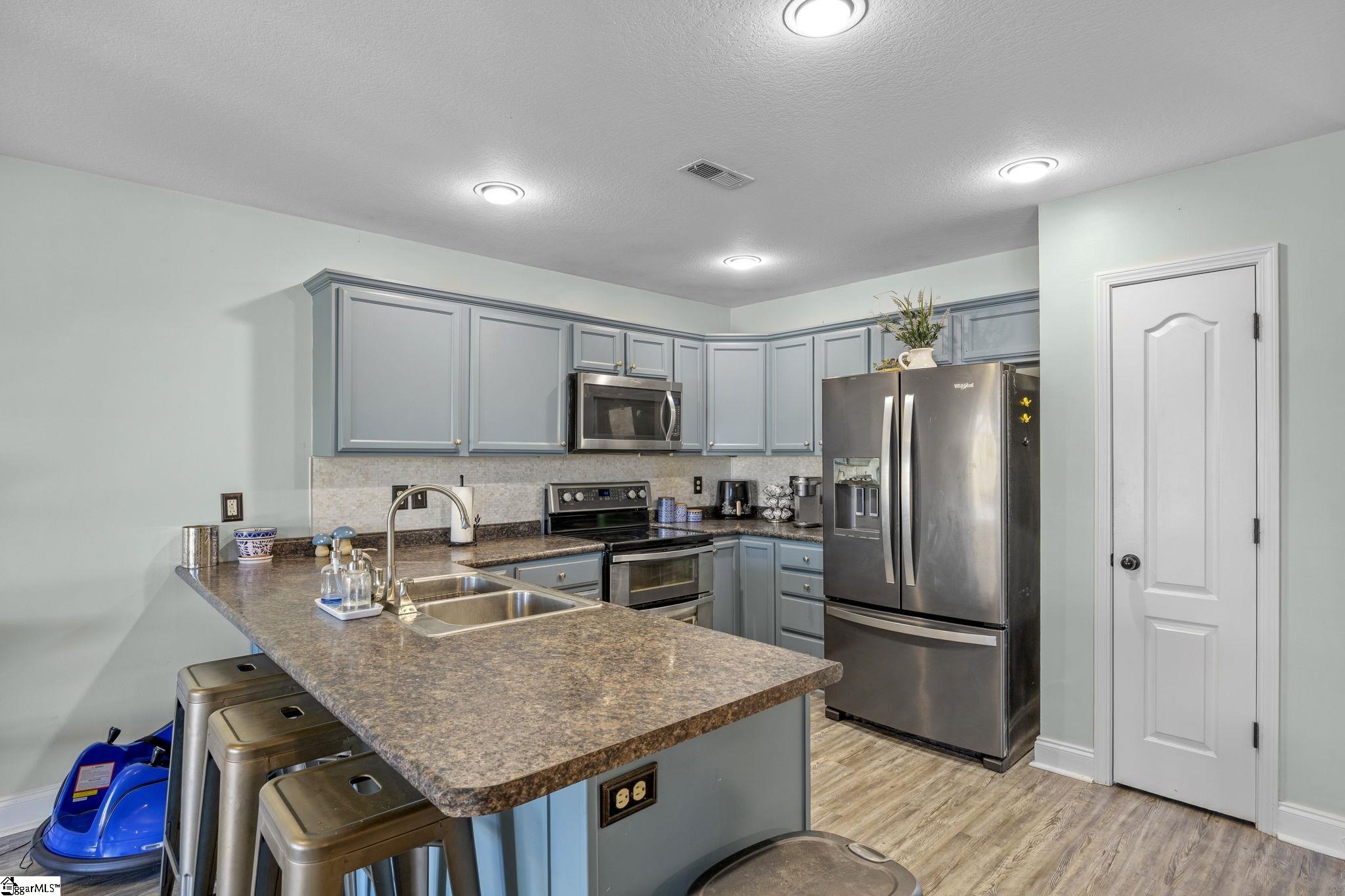 109 Stanmoore Drive Anderson, SC 29621 - Photo 10 of 38