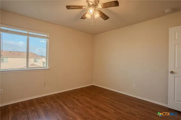 $364,990 | 6217 Dorothy Muree Drive, Temple, TX 76502