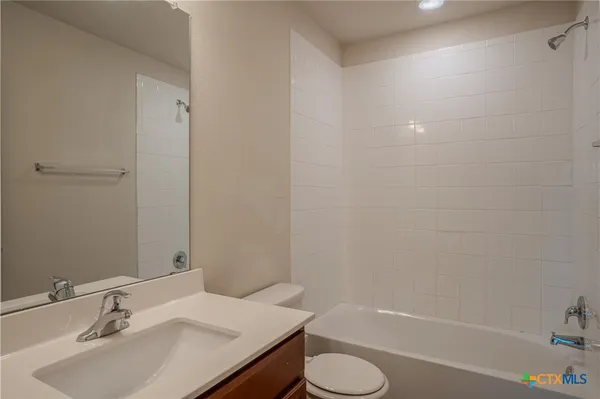 $364,990 | 6217 Dorothy Muree Drive, Temple, TX 76502