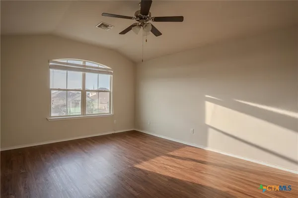 $364,990 | 6217 Dorothy Muree Drive, Temple, TX 76502
