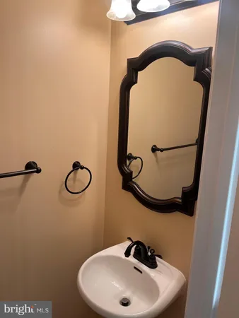 $2,700 | 29 D Queen Mary Court, Chester, MD 21619