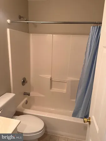 $2,700 | 29 D Queen Mary Court, Chester, MD 21619