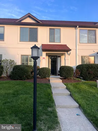 $2,700 | 29 D Queen Mary Court, Chester, MD 21619