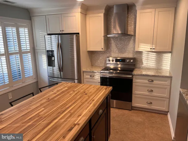 $2,700 | 29 D Queen Mary Court, Chester, MD 21619