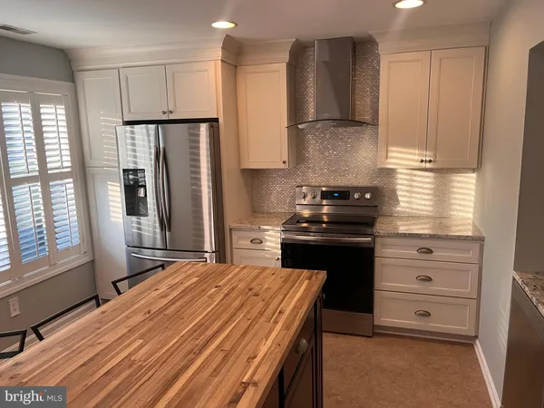 $2,700 | 29 D Queen Mary Court, Chester, MD 21619