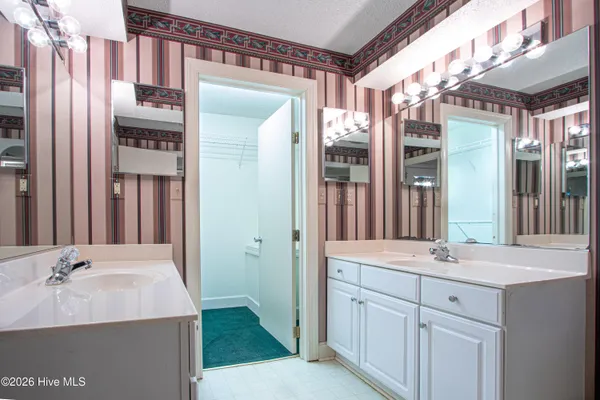 $749,000 | 20 Fields Road, Pinehurst, NC 28374