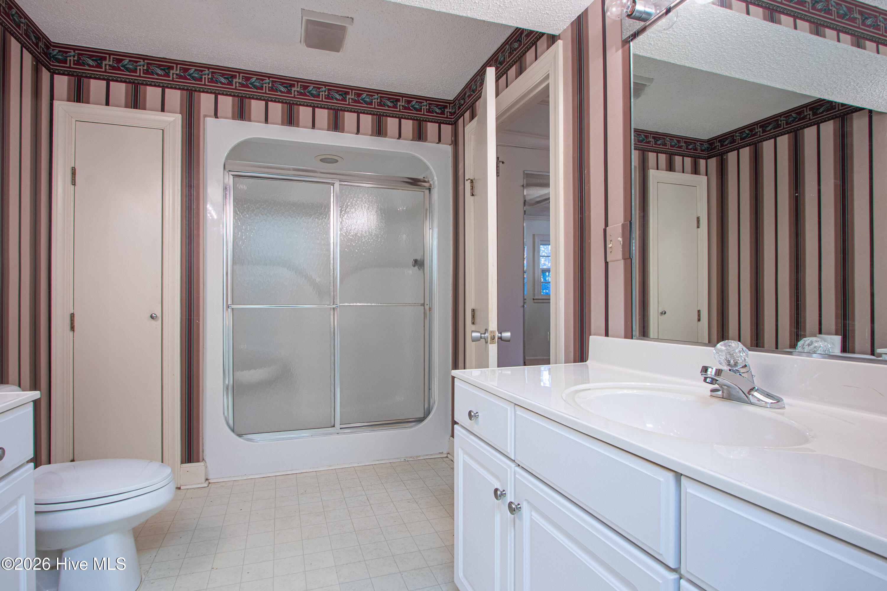 20 Fields Road Pinehurst, NC 28374 - Photo 13 of 17 PrimaryBath2