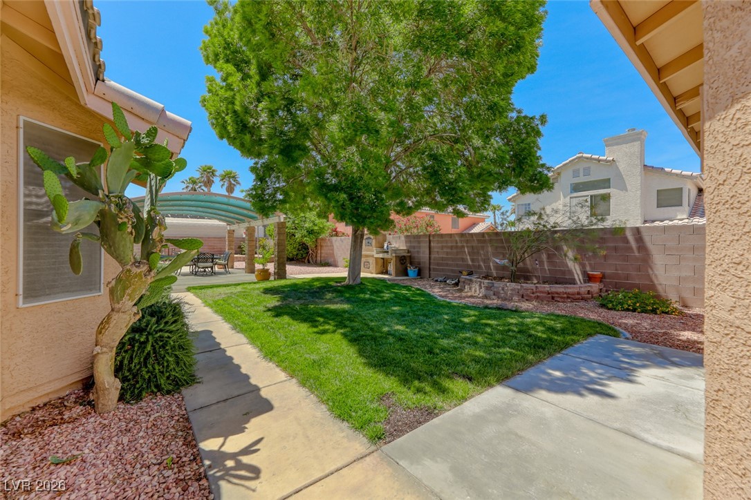 2001 Appaloosa Road Henderson, NV 89002 - Photo 38 of 52