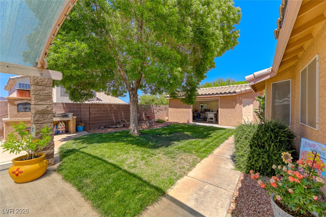 2001 Appaloosa Road Henderson, NV 89002 - Photo 40 of 52