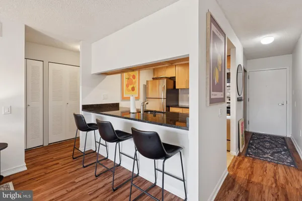 $319,900 | 241 South 6th Street, Unit 311A, Philadelphia, PA 19106