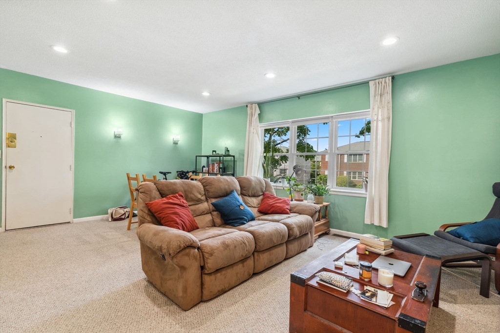 144 Lake Shore Road, Unit 1 Boston, MA 02135 - Photo 3 of 21