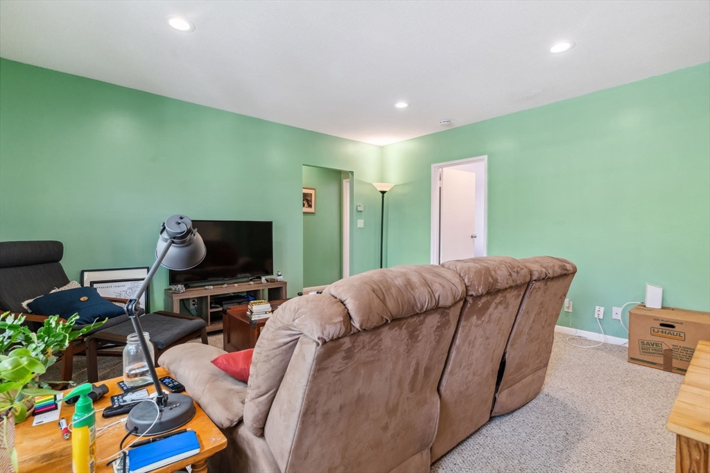 144 Lake Shore Road, Unit 1 Boston, MA 02135 - Photo 5 of 21