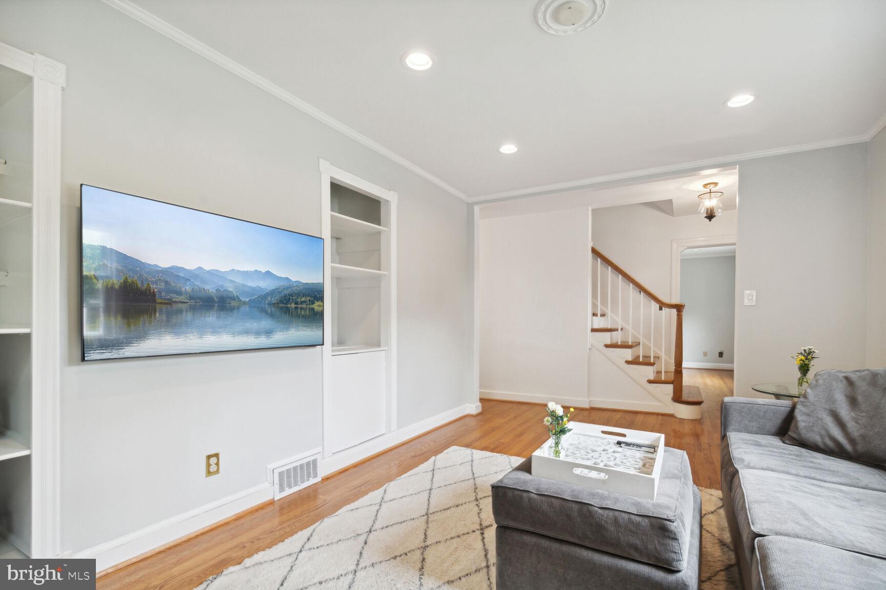 9610 Clearview Place Silver Spring, MD 20901 - Photo 7 of 34