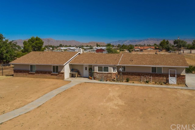 15185 Apache Road Apple Valley, CA 92307 - Photo 1 of 1