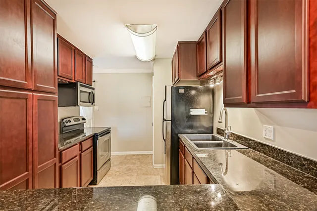 $229,000 | 402 Postoffice Street, Unit 123, Galveston, TX 77550